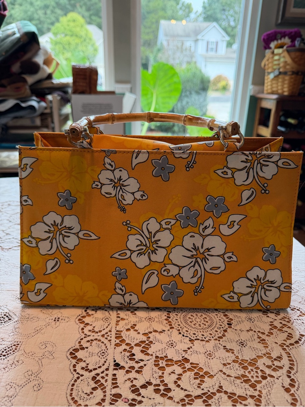 Vintage Yellow Hibiscus Bamboo Handle Tote Bag ROMAG Pat Magnetic Snap Retro